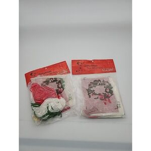 Vintage NOS Contessa Needleworks XMAS Mini WREATH NEEDLEPOINT Ornament Kit 1 New